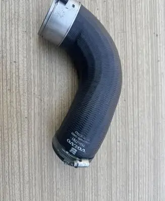 Volvo S60 Intercooler hose/pipe 31657761