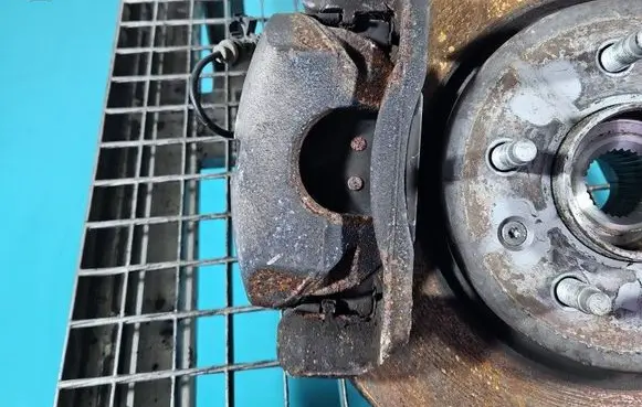 Opel Insignia B Front brake caliper 84120872 IMPRK1547530