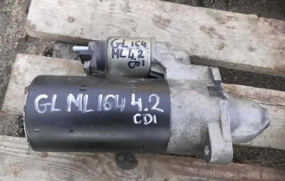 Mercedes-Benz ML W164 Starter motor A0061515601