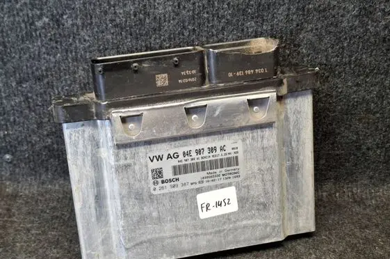 Volkswagen PASSAT B8 Engine control unit/module 04E907309AC 04E907309AG 0261S09387