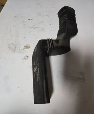 Cabin air duct channel