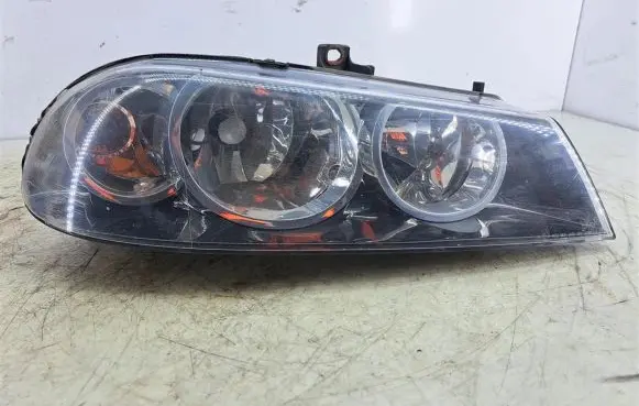 Alfa Romeo 156 Headlight/headlamp