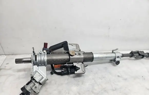 Opel Zafira B Steering wheel axle set 13182345