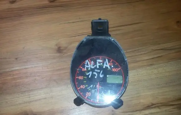 Alfa Romeo 156 Speedometer (instrument cluster) 60664239 6160349918