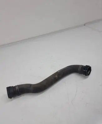 Land Rover Discovery 5 Engine coolant pipe/hose FPLA8D033CA