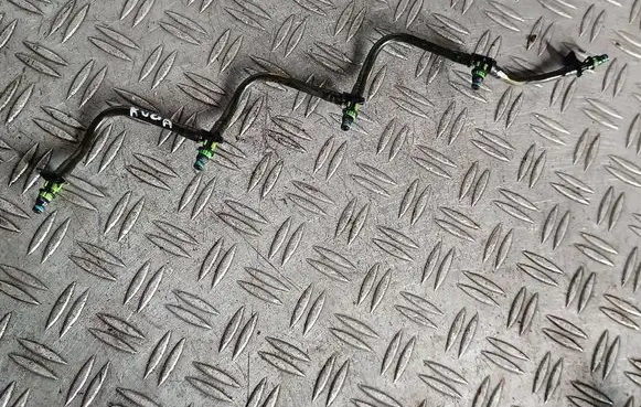 Ford Kuga I Fuel return line/hose 35X5X6