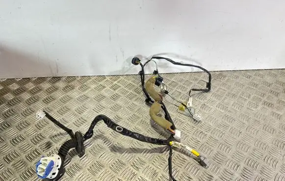 Suzuki SX4 S-Cross Front door wiring loom AB75661M01 3675661M21