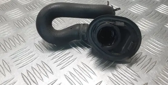 Mercedes-Benz E W212 Engine coolant pipe/hose A2128300396