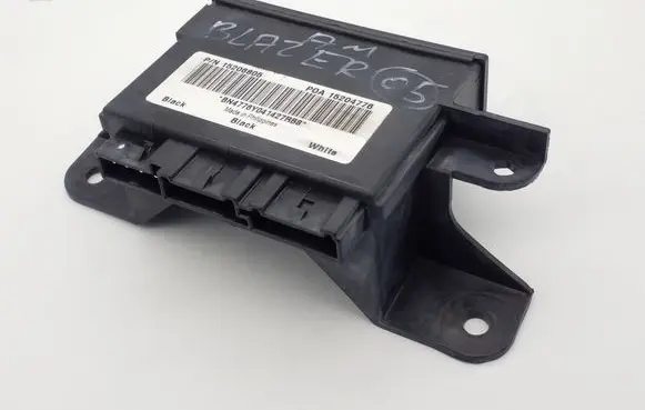 Chevrolet TrailBlazer Power management control unit 15206805 15204776