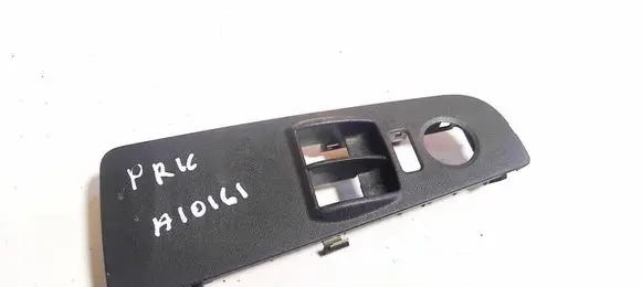 Fiat Bravo Front door window switch trim b365