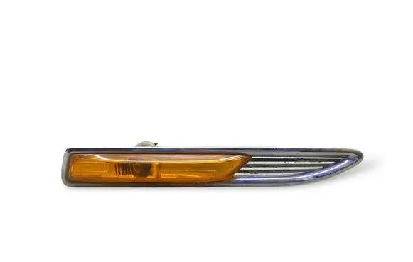 Ford Mondeo MK IV Front fender indicator light 7S7113K354AF K5360