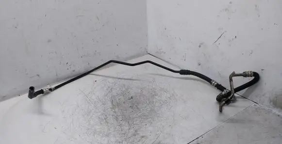 Power steering hose/pipe/line