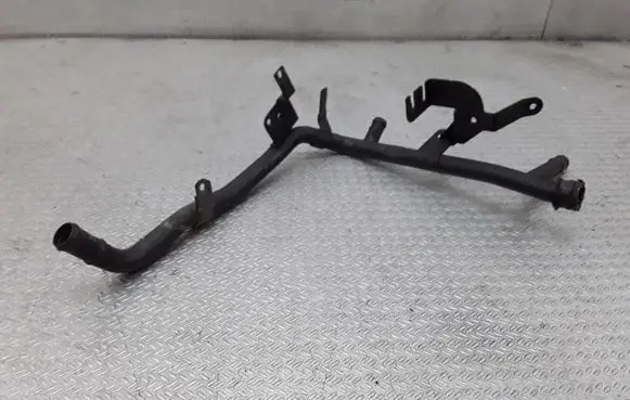 Volkswagen Golf IV Engine coolant pipe/hose
