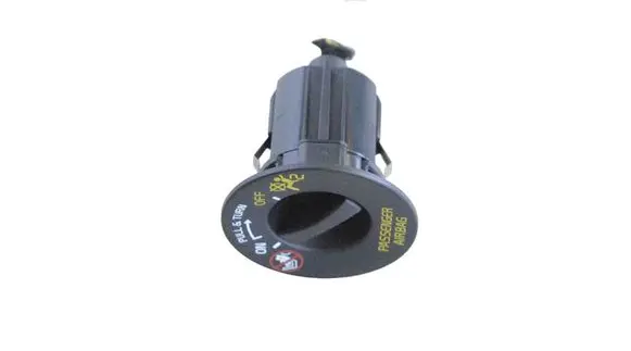 Passenger airbag on/off switch