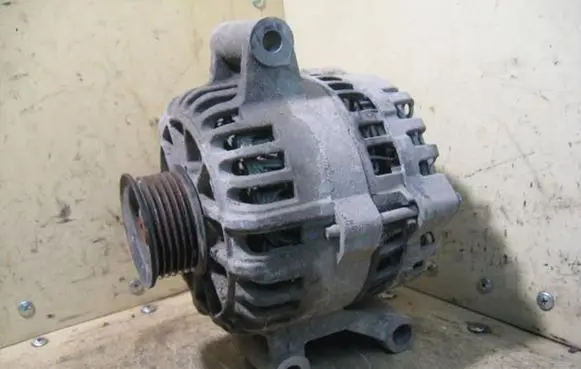 Ford Focus Generator/alternator 2S7T10C392AA 1S7TBC