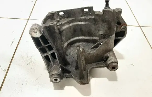 Ford S-MAX Fuel filter bracket/mount holder NOCODE