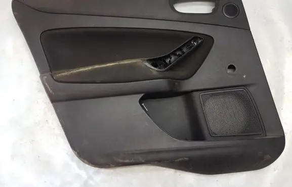 Rear door card panel trim