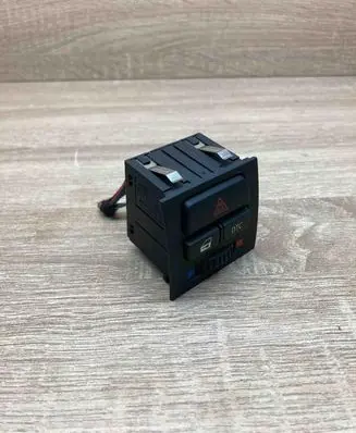 BMW 3 E90 E91 Hazard light switch 6945652 69456521