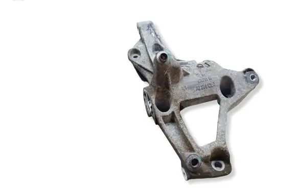 BMW 1 F20 F21 Engine mounting bracket 67871110