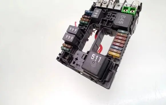 Volkswagen Golf VII Fuse module 5Q0937125A 4H0951253A 4H0951253C