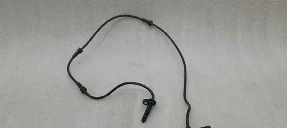 Mercedes-Benz C W205 ABS brake wheel speed sensor A2059058103