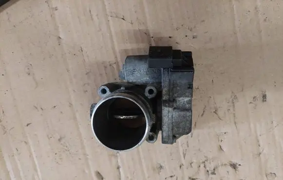 KIA Ceed Throttle valve 5WY9101B 101101003