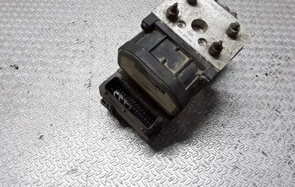 Toyota Corolla E120 E130 ABS Pump 0265216850 0273004571