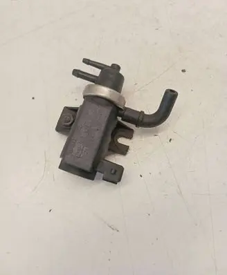 Volkswagen PASSAT B5 Turbo solenoid valve 1H0906627