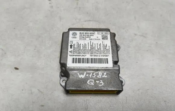 Audi Q3 8U Airbag control unit/module 8U0959655C