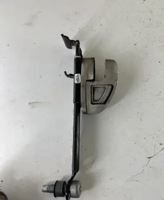 Chrysler Grand Voyager V Seat belt adjustment rail 1DW77ES3AA