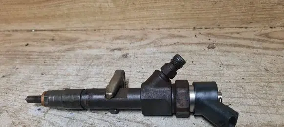 Volvo S40, V40 Fuel injector 0445110146