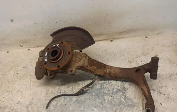 Audi A6 S6 C5 4B Front wheel hub