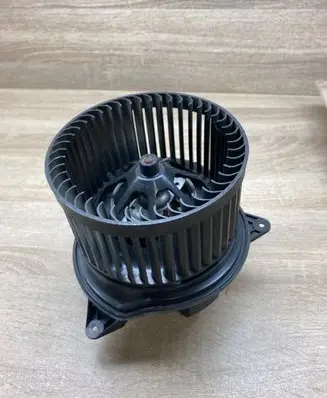 Ford Mondeo Mk III Heater fan/blower XS4H18456AD