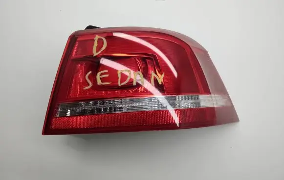 Volkswagen PASSAT B7 Rear/tail lights 3AE945096F 90010062