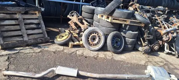 BMW 5 E60 E61 Muffler/silencer 7798512 7789946