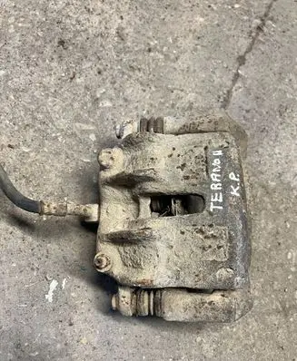 Nissan Terrano Front brake caliper