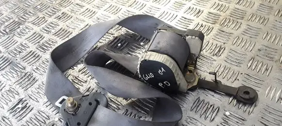 Renault Clio II Front seatbelt