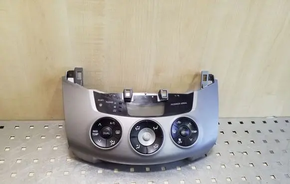 Toyota RAV 4 (XA30) Climate control unit 5590042280 4559442060