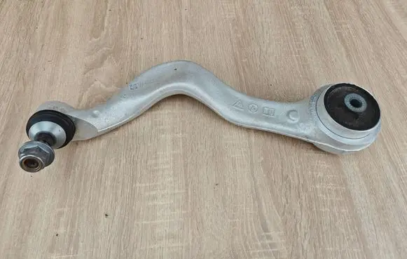 BMW 4 G22 G23 G24 G26 Front control arm 6898536