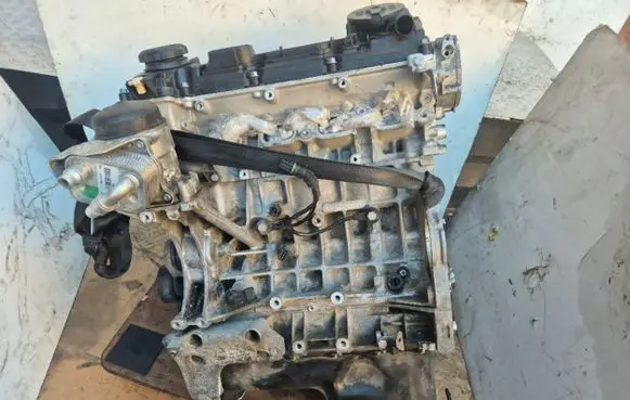 BMW 1 E81 E87 Engine N43B20AA 7559168 7553626