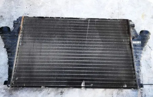 Opel Signum Intercooler radiator 244118366 872231j