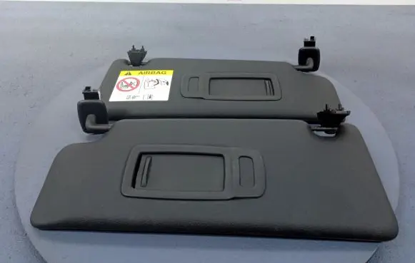 BMW 1 F40 Sun visor