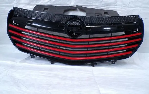 Opel Vivaro Front bumper upper radiator grill 93452299
