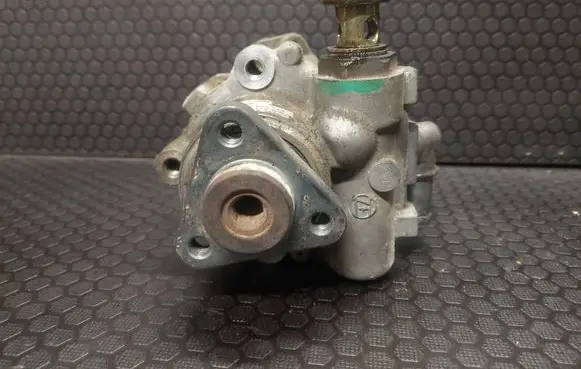 Audi A6 S6 C5 4B Power steering pump 7692955123 4B0145155E 4B01451555
