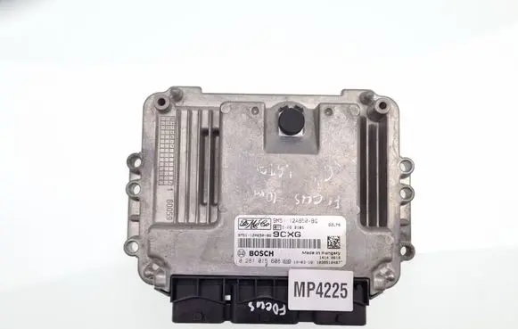Ford Focus Engine control unit/module 9M5112A650BG 0281015608