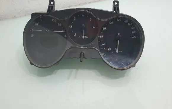 Seat Altea XL Speedometer (instrument cluster) 5P0920827F