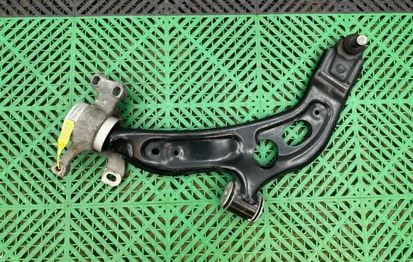 BMW X1 F48 F49 Front lower control arm/wishbone 6882843