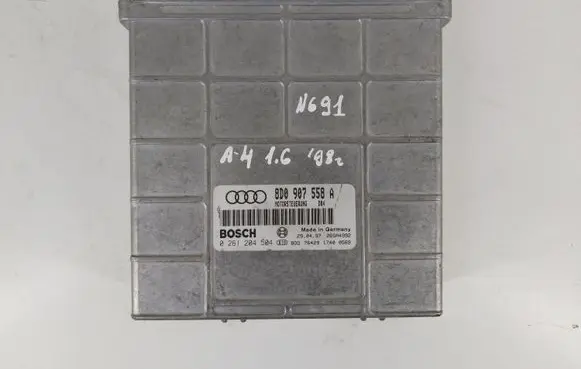 Audi A4 S4 B5 8D Engine control unit/module 0261204504 8D0907558A