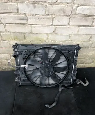 Mercedes-Benz E W213 Radiator set A0999063902 0130307484