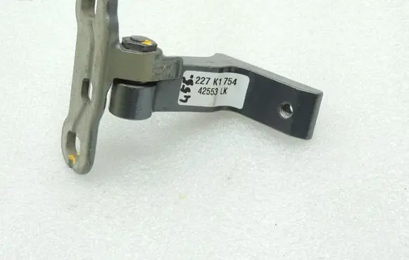 Volvo XC90 Rear door lower hinge 31424590 31424596